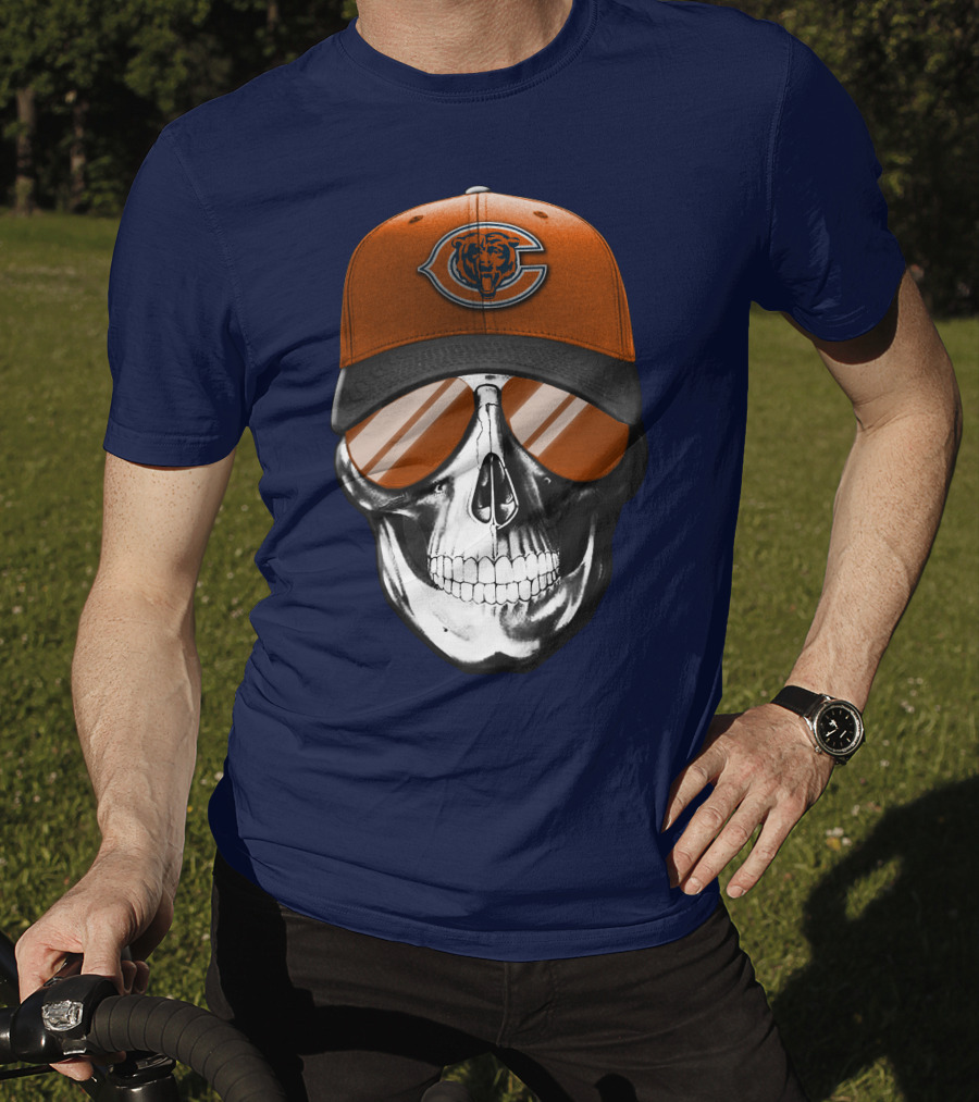 Skull V7 Chicago Bears Cap And Sunglasses T-Shirt