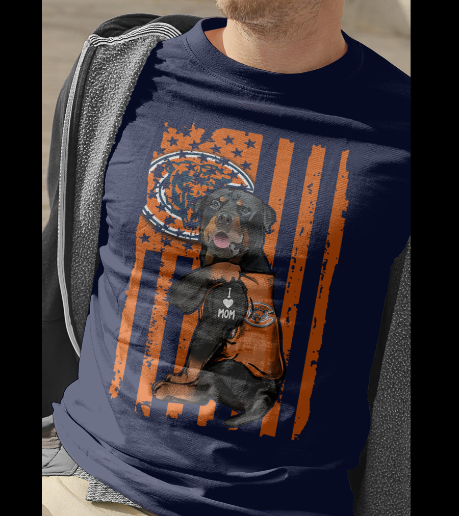 Rottweiler CHICAGO BEARS I Love Mom American Flag T-Shirt