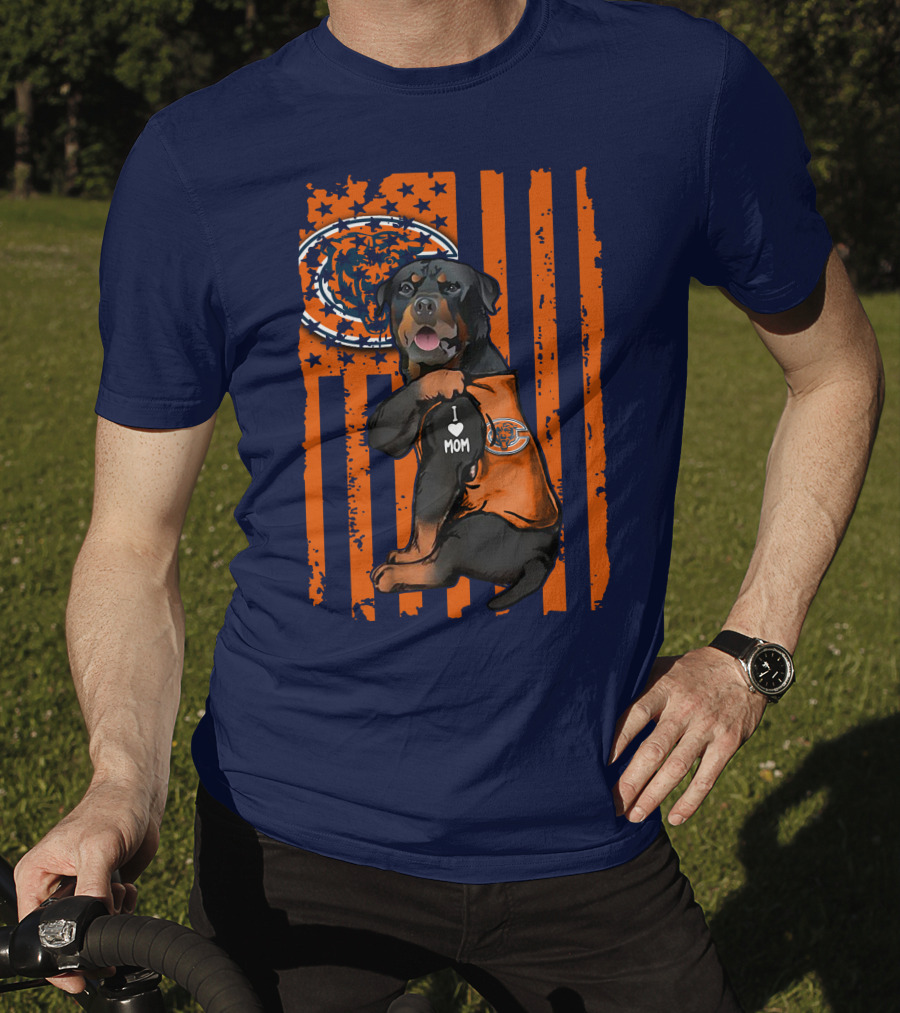 Rottweiler CHICAGO BEARS I Love Mom American Flag T-Shirt