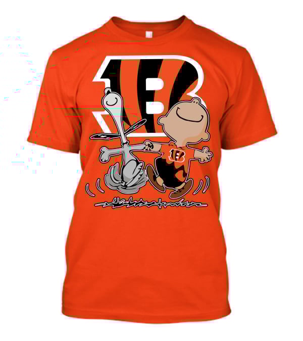 Cincinnati Bengals Peanuts Collaboration With Snoopy And Charlie Brown Dancing T-Shirt