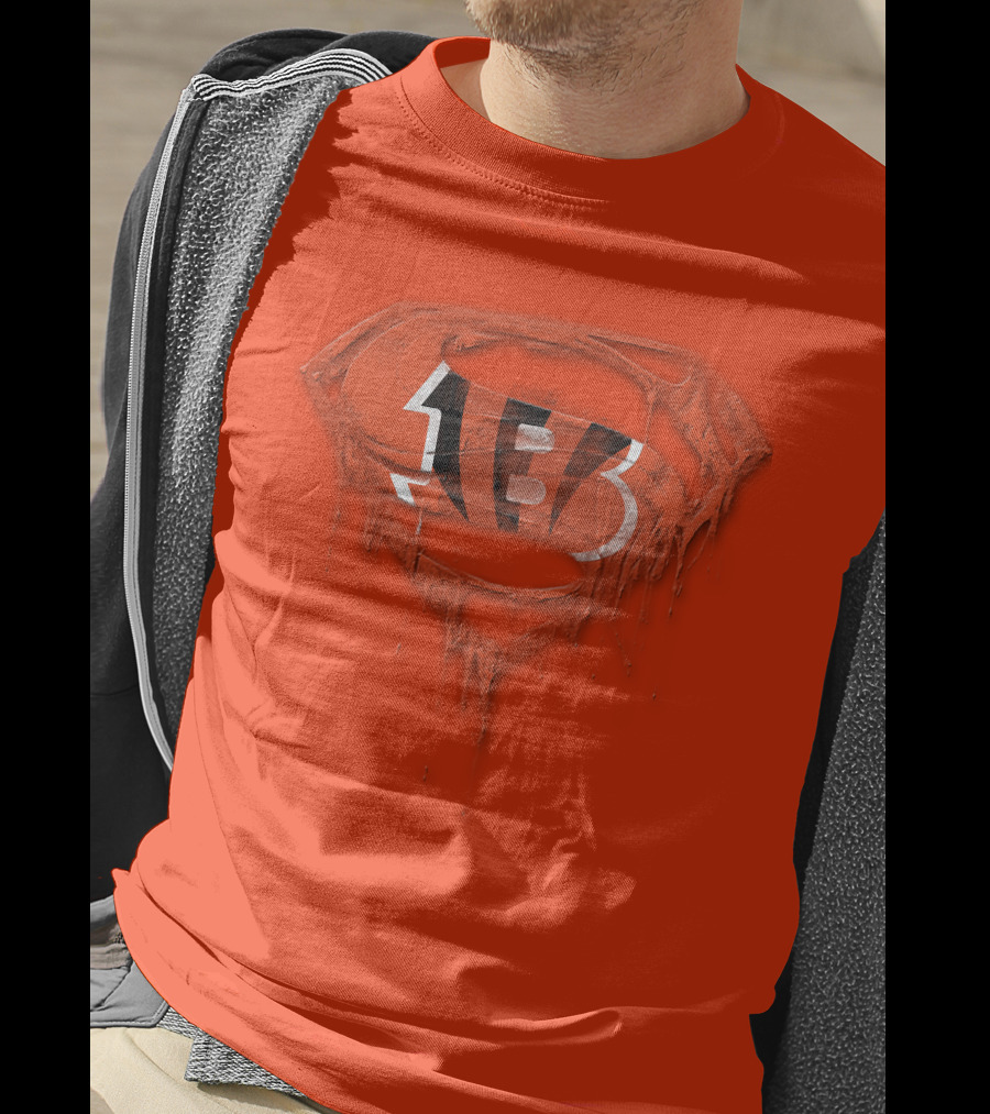 Cincinnati Bengals 57 Superhero Logo Melt Effect T-Shirt