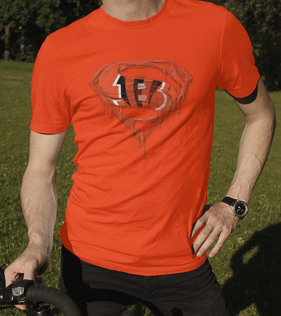 Cincinnati Bengals 57 Superhero Logo Melt Effect T-Shirt