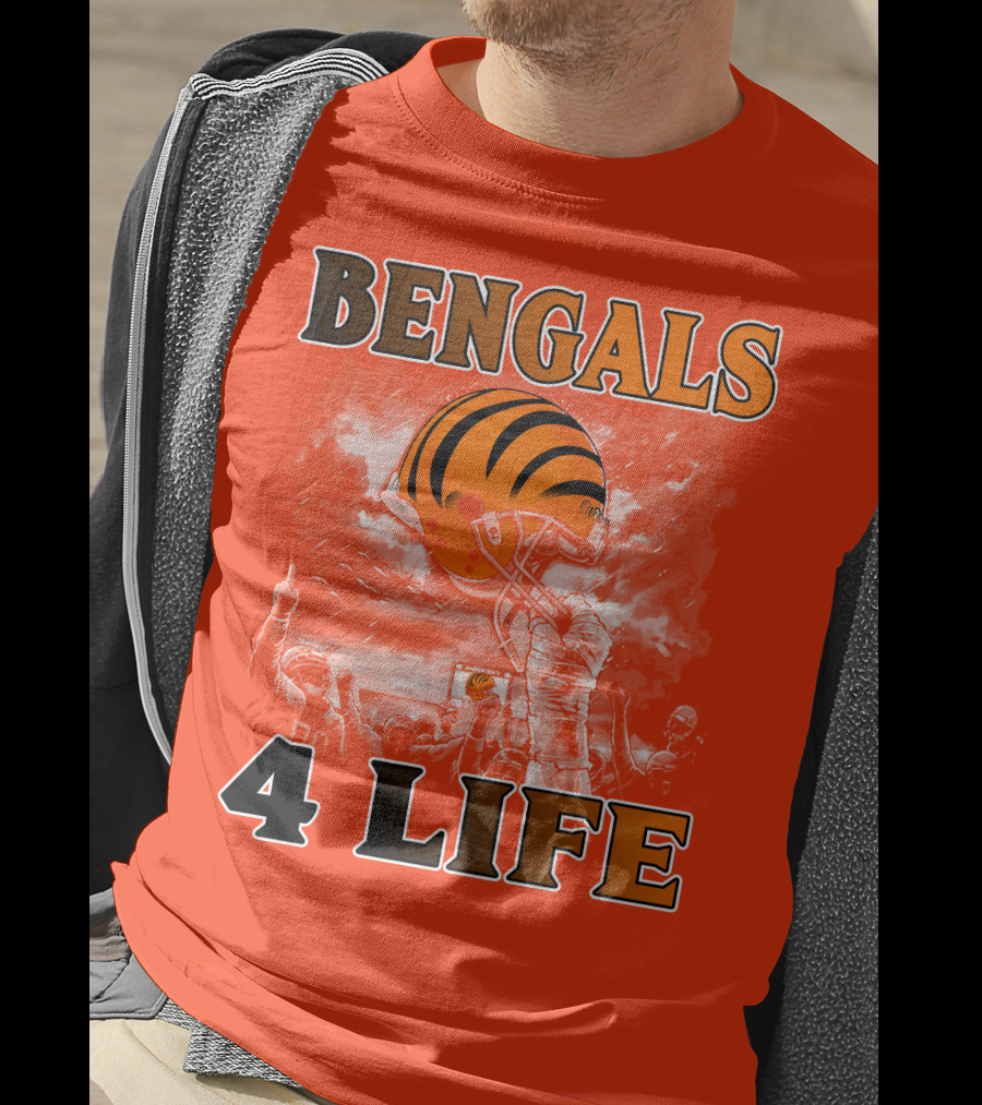 Bengals 4 Life Cincinnati Football Team Helmet Celebration T-Shirt