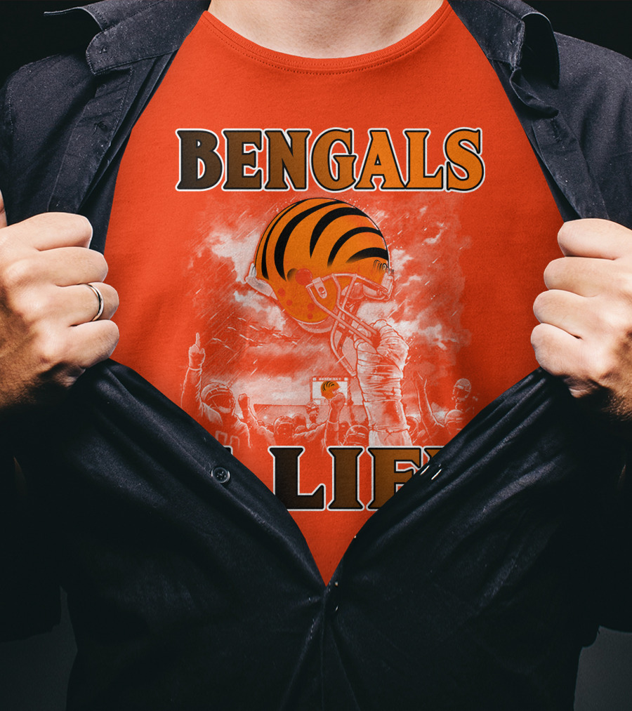 Bengals 4 Life Cincinnati Football Team Helmet Celebration T-Shirt