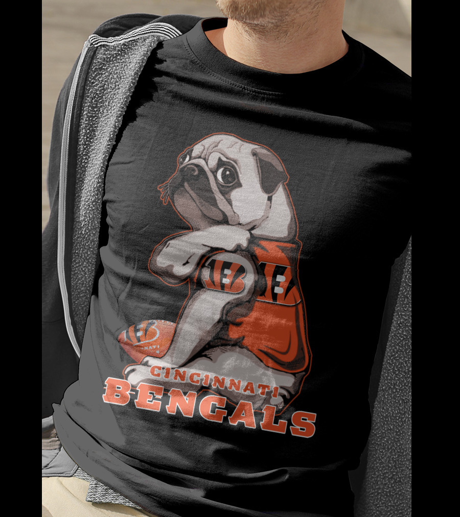 Cincinnati Bengals Pug Football T-Shirt