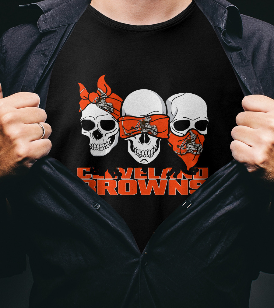 3 Skull CLEVELAND BROWNS Helmet Bandanas T-Shirt