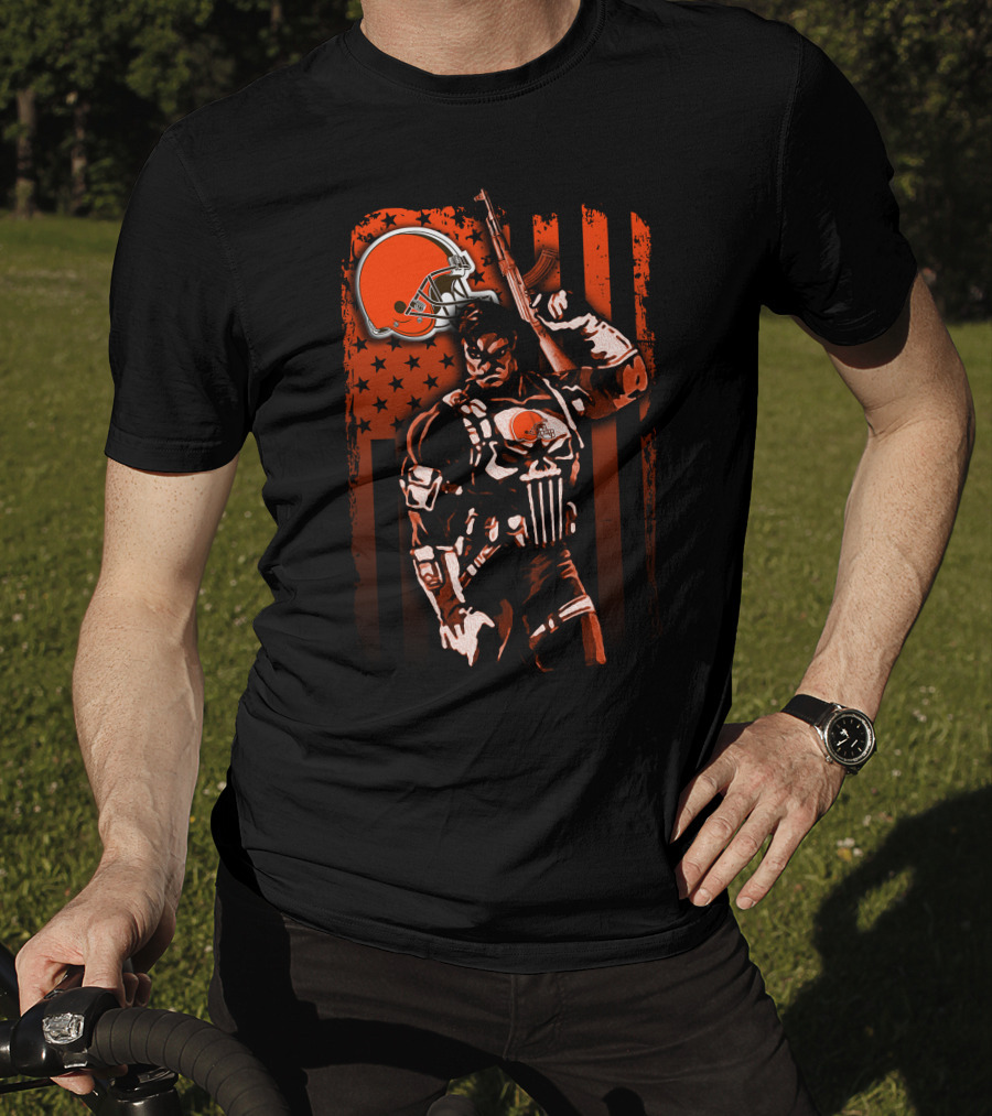 Cleveland Browns 10 Soldier With Helmet And American Flag Stars T-Shirt