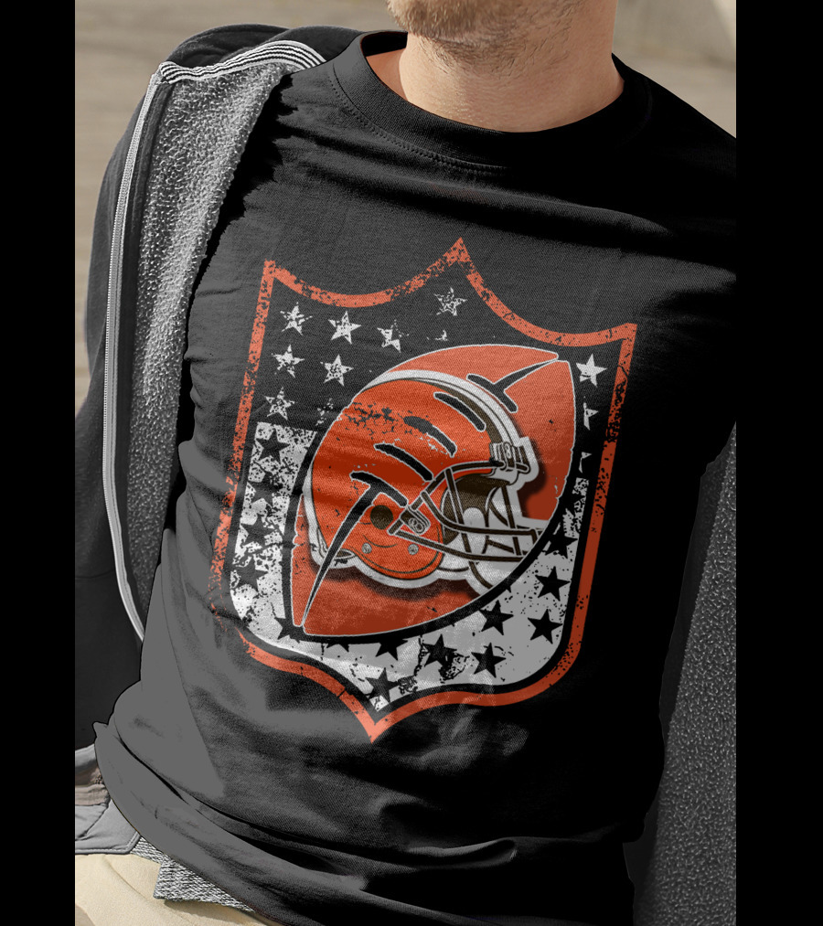Cleveland Browns Helmet Stars And Stripes T-Shirt