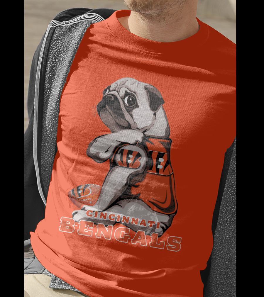 Cincinnati Bengals Pug Football Fan T-Shirt