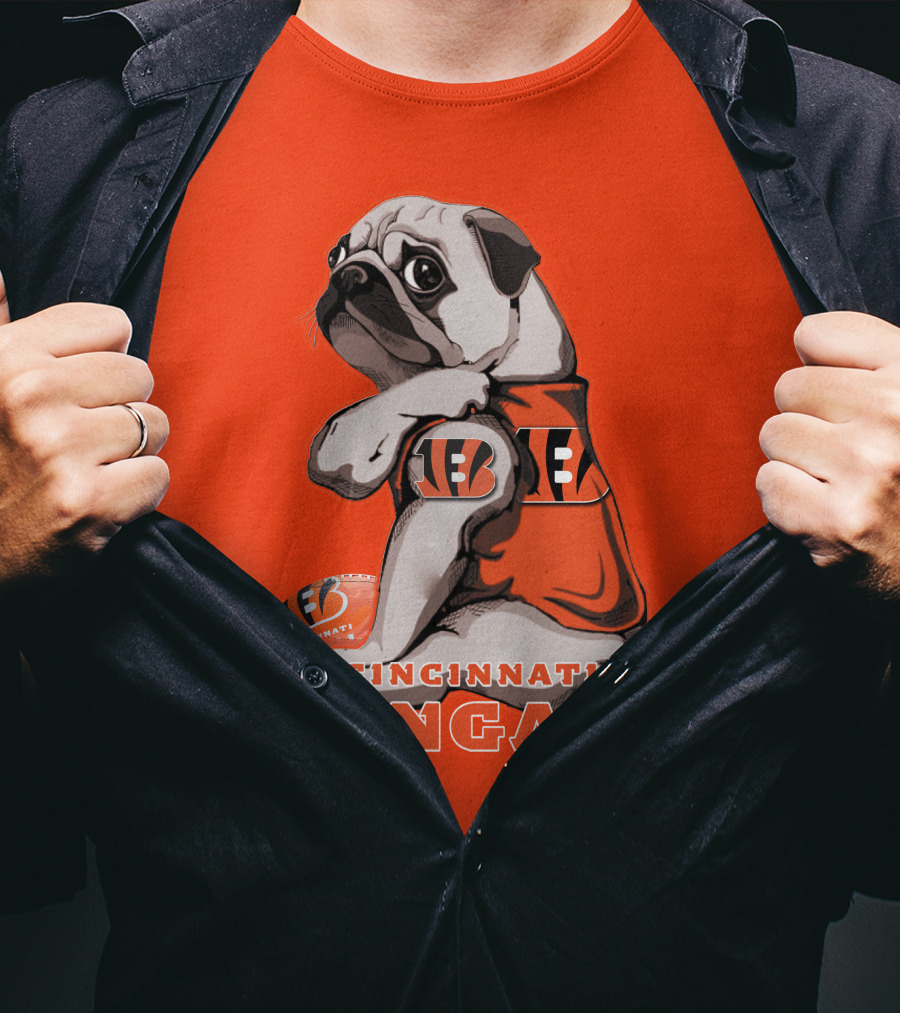 Cincinnati Bengals Pug Football Fan T-Shirt