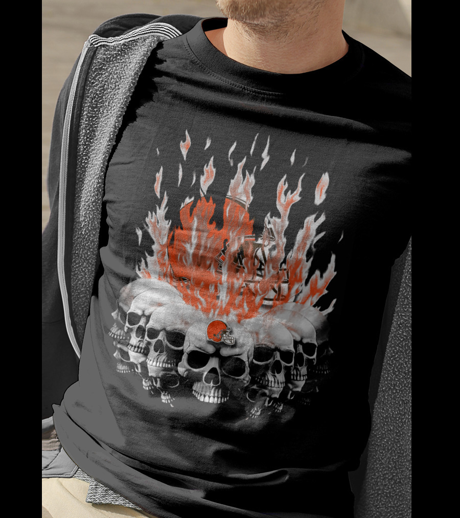 Cleveland Browns 37 Flaming Skull Helmet T-Shirt