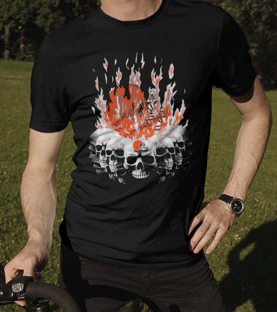 Cleveland Browns 37 Flaming Skull Helmet T-Shirt