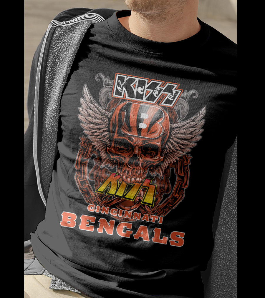Kiss Cincinnati Bengals Skull Wings And Chains T-Shirt