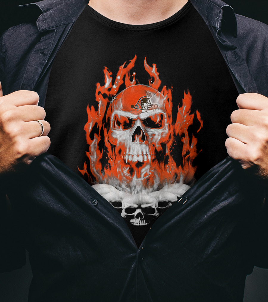 Cleveland Browns Skull Fire Helmet 38 T-Shirt