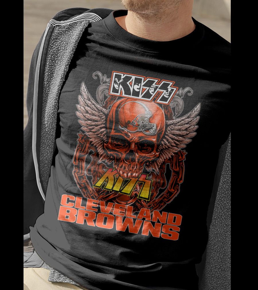 Kiss Cleveland Browns Skull Helmet Wings Chains T-Shirt