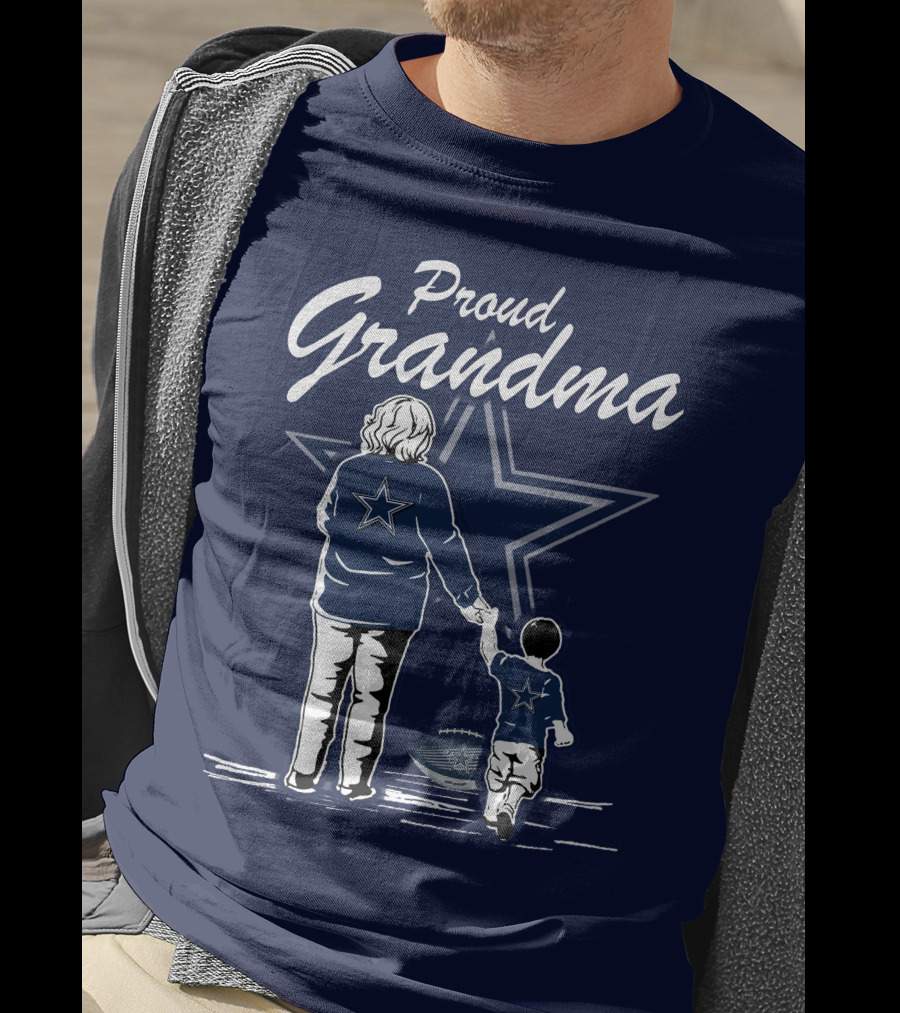 Proud Grandma Dallas Cowboys Star Holding Hands With Child Football T-Shirt