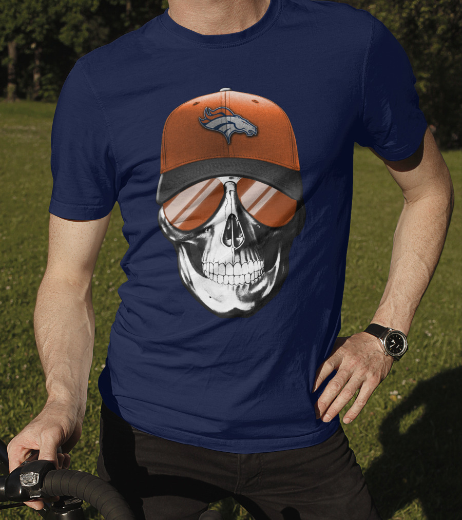 Skull V7 Denver Broncos Cap And Sunglasses T-Shirt