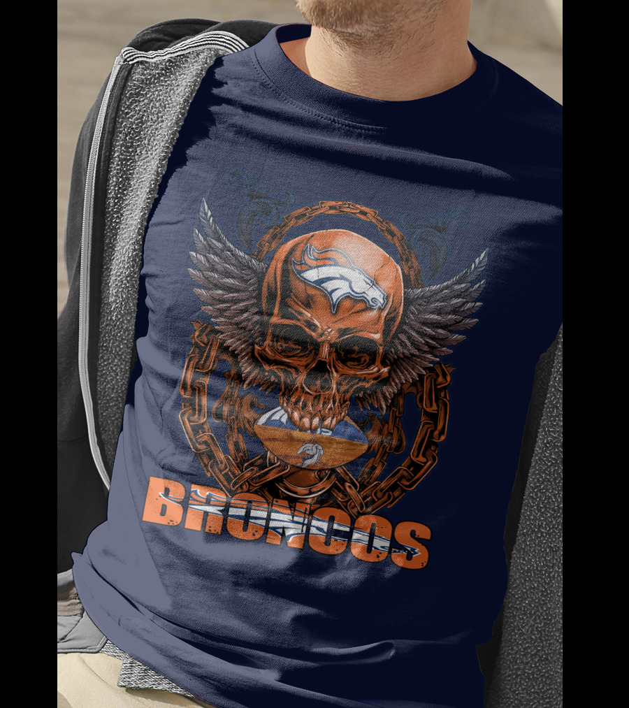 Skullfb Denver Broncos Winged Skull Football Chain T-Shirt