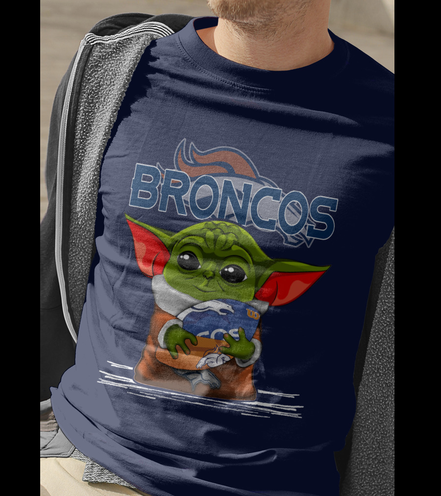 Yoda Holding Denver Broncos Logo With Baby Alien In Orange Robe T-Shirt
