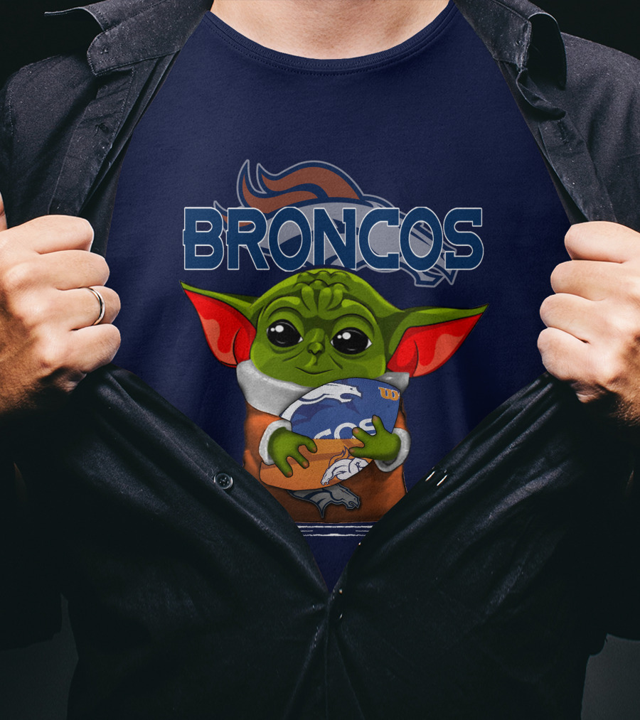 Yoda Holding Denver Broncos Logo With Baby Alien In Orange Robe T-Shirt