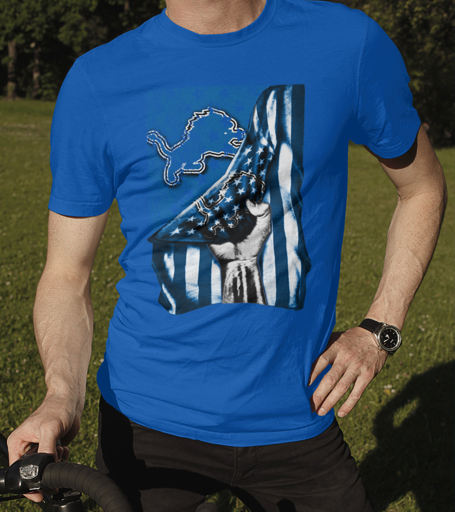 Flag V1 Detroit Lions Blue And White Stars And Stripes Fist T-Shirt