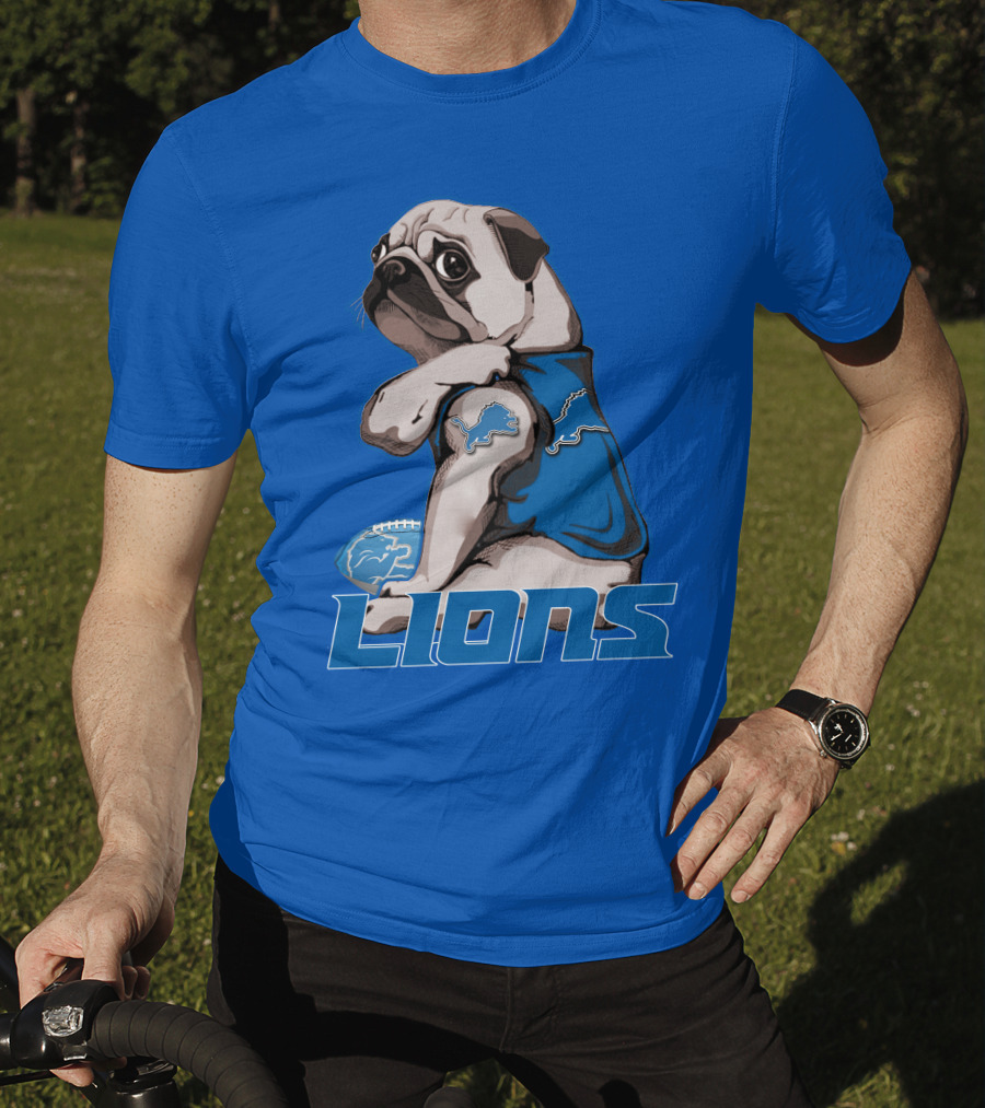 Pug Lions Football Detroit T-Shirt