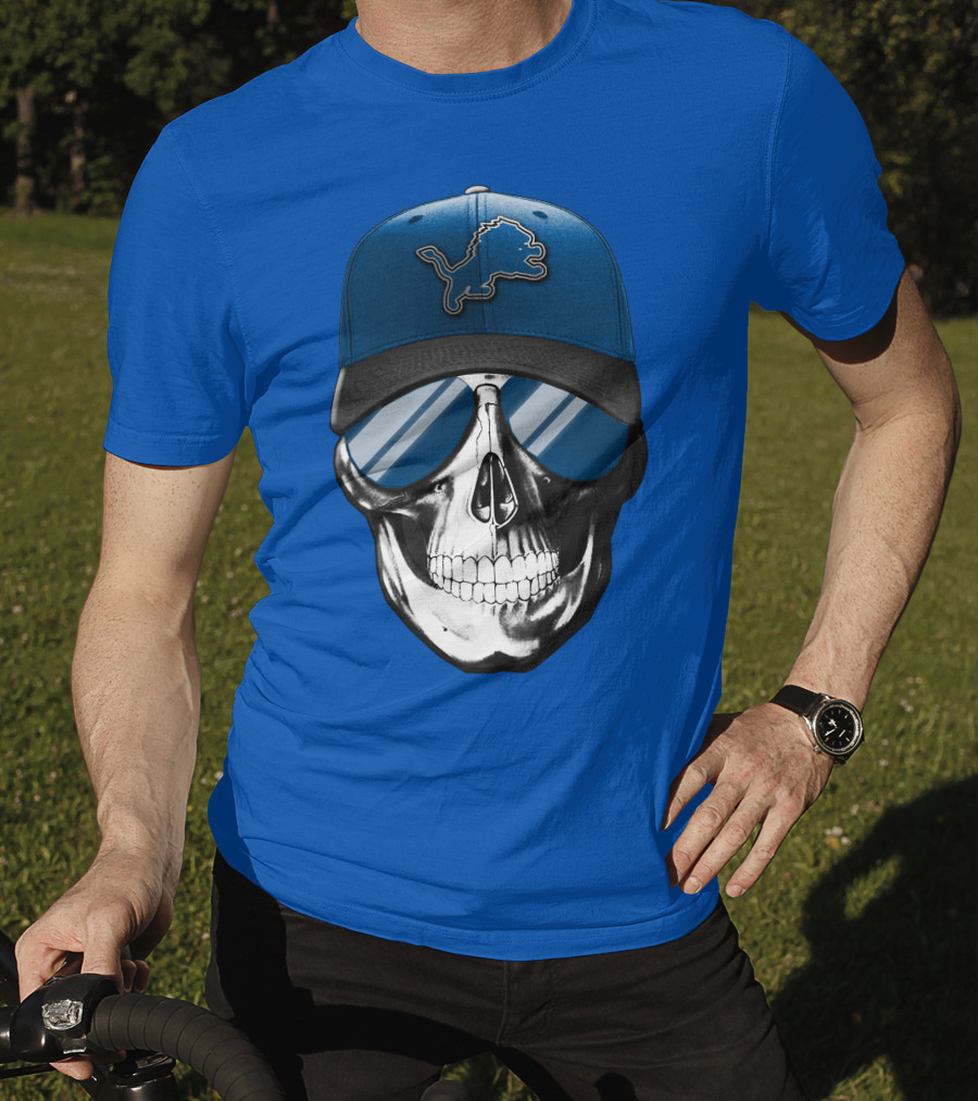 Skull Wearing Detroit Lions Cap With Reflective Sunglasses T-Shirt