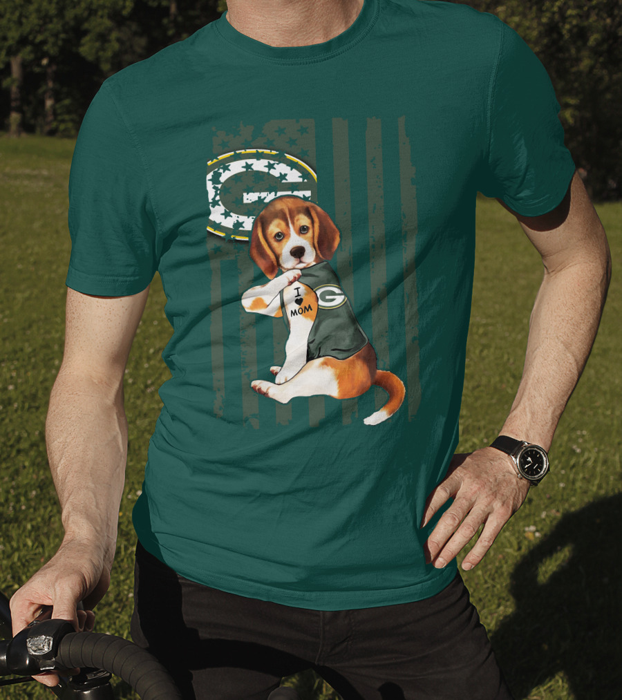 Beagle Wearing Green Bay Packers Jersey With I Love Mom Tattoo T-Shirt
