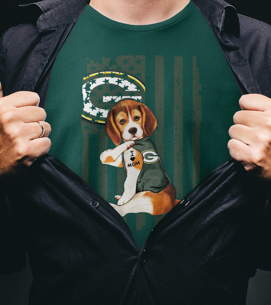 Beagle Wearing Green Bay Packers Jersey With I Love Mom Tattoo T-Shirt