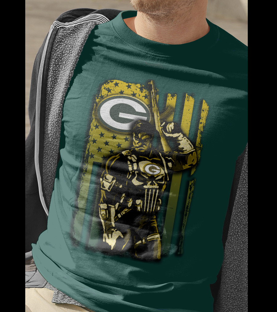 Green Bay Packers Soldier With Rifle And American Flag T-Shirt