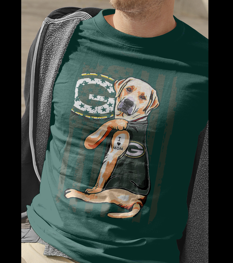 Labrador Retriever I Love Mom Green Bay Packers Fan Stars T-Shirt