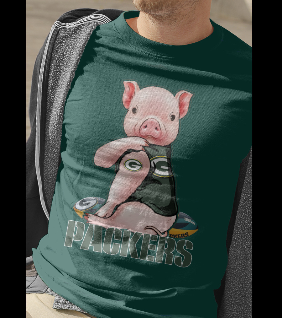 Green Bay Packers Pig Holding Football T-Shirt