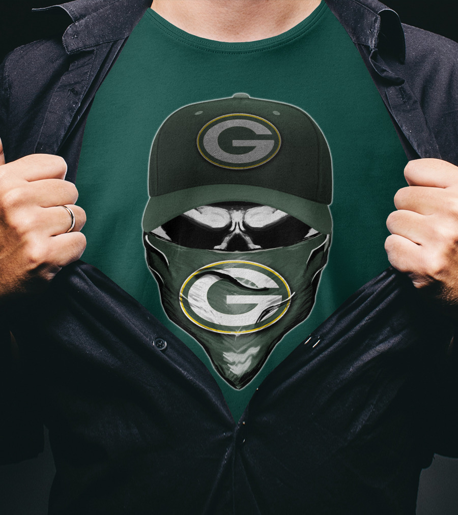 Green Bay Packers Skull Cap And Bandana T-Shirt