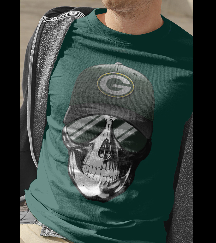 Green Bay Packers Skull Hat T-Shirt
