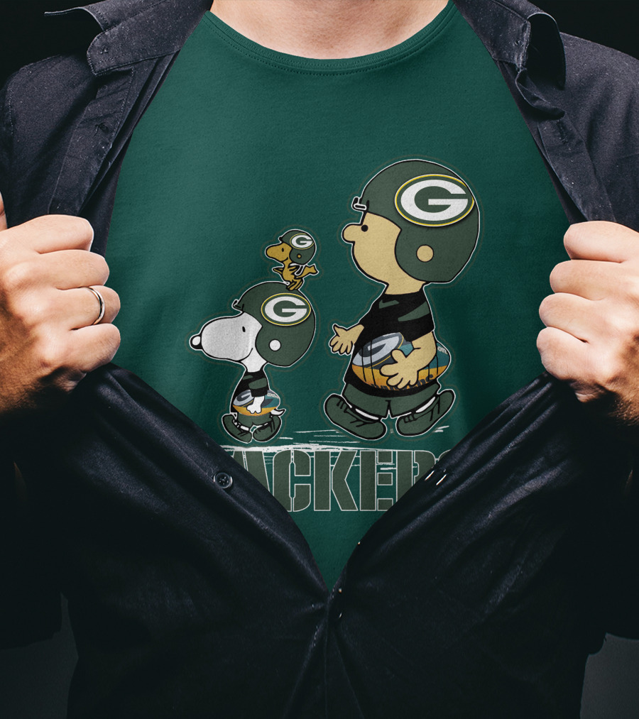 Snpfootball Green Bay Packers Peanuts Characters T-Shirt