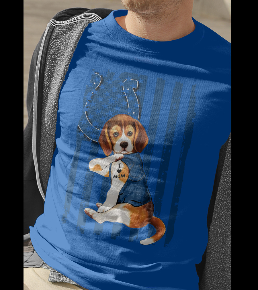 Beagle Wearing I Love Mom Indianapolis Colts Shirt With Horseshoe T-Shirt