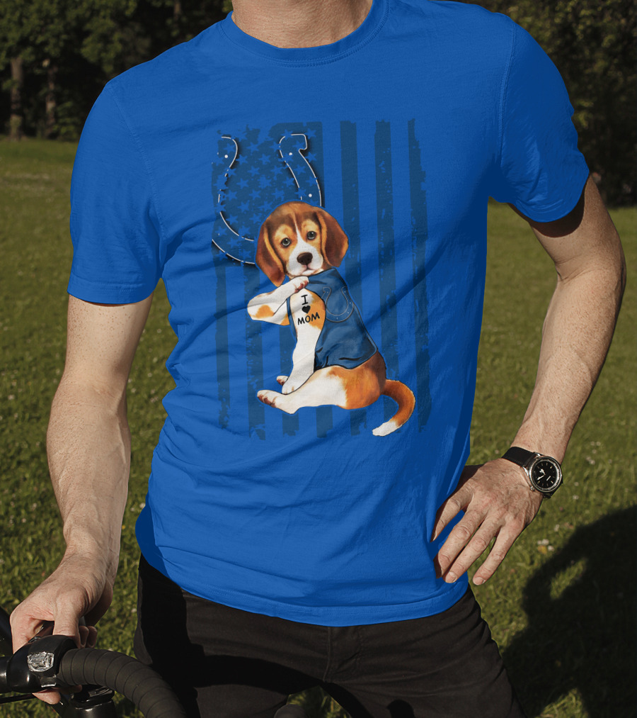 Beagle Wearing I Love Mom Indianapolis Colts Shirt With Horseshoe T-Shirt