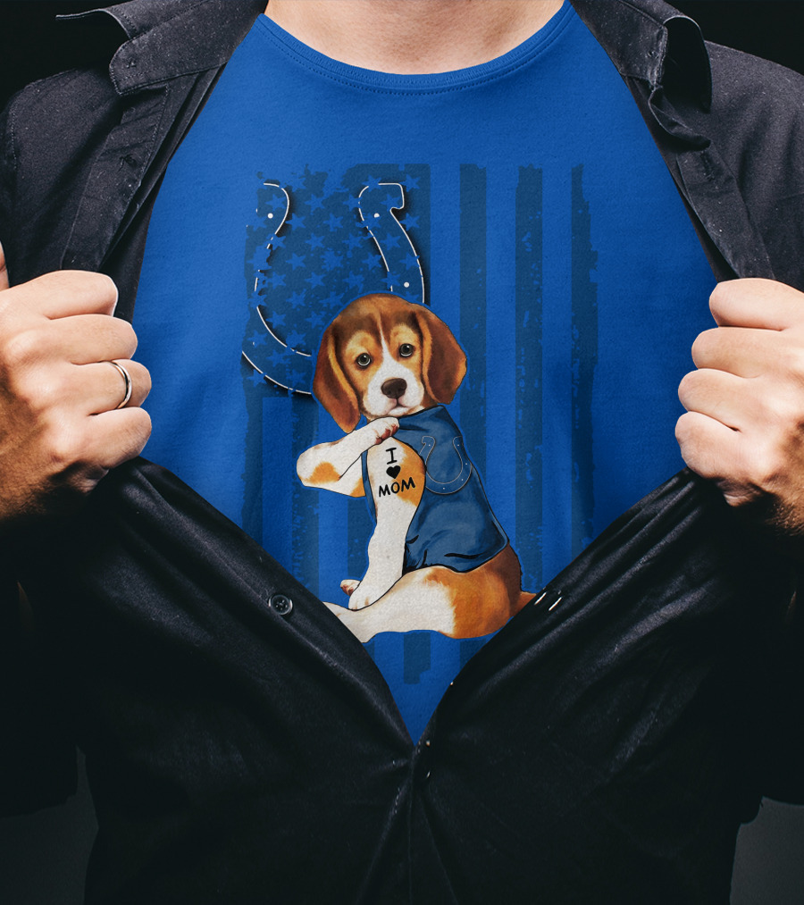 Beagle Wearing I Love Mom Indianapolis Colts Shirt With Horseshoe T-Shirt