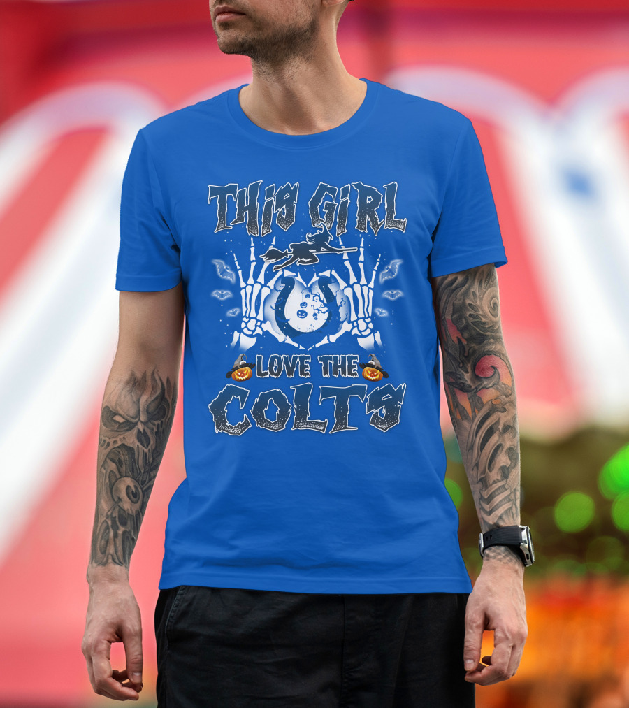 This Girl Love The Colts Halloween Skeleton Hands Pumpkin T-Shirt