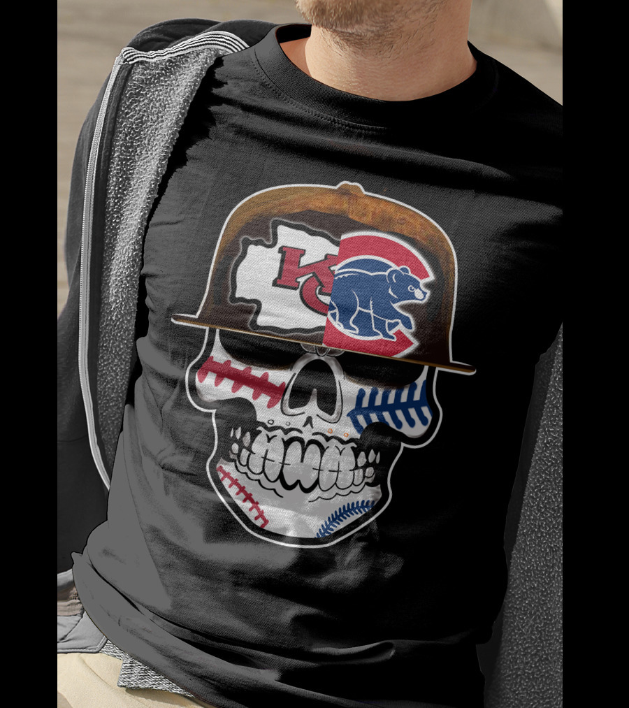 Kansas City Chiefs Chicago Cubs Skull Baseball Football Fusion T-Shirt