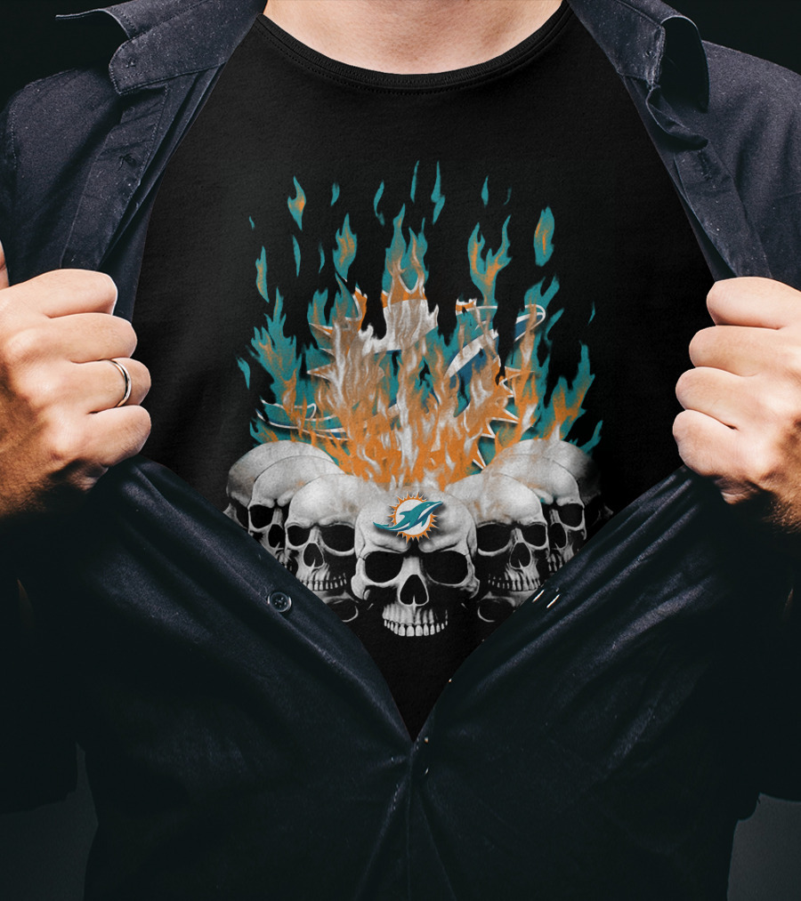 Miami Dolphins Skull Flames Graphic 18 T-Shirt