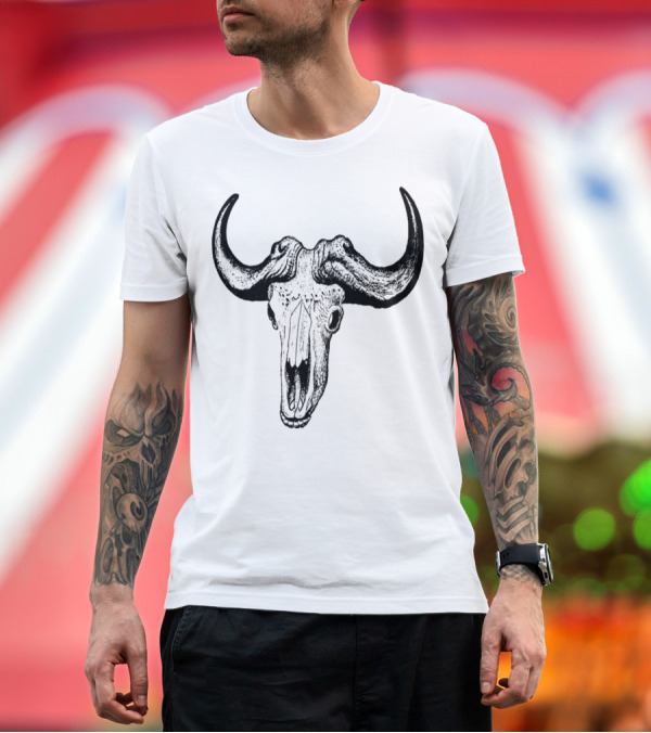 Premium T-Shirt: Buffalo Skull T-Shirt Buffalo Skull T-Shirt