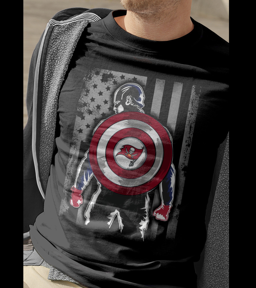 Tampa Bay Buccaneers Captain America Shield Patriotic T-Shirt