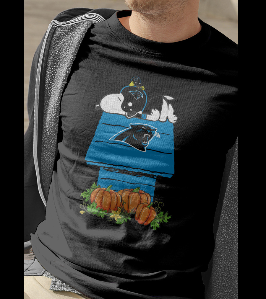 Snoopy Carolina Panthers Pumpkins Doghouse T-Shirt