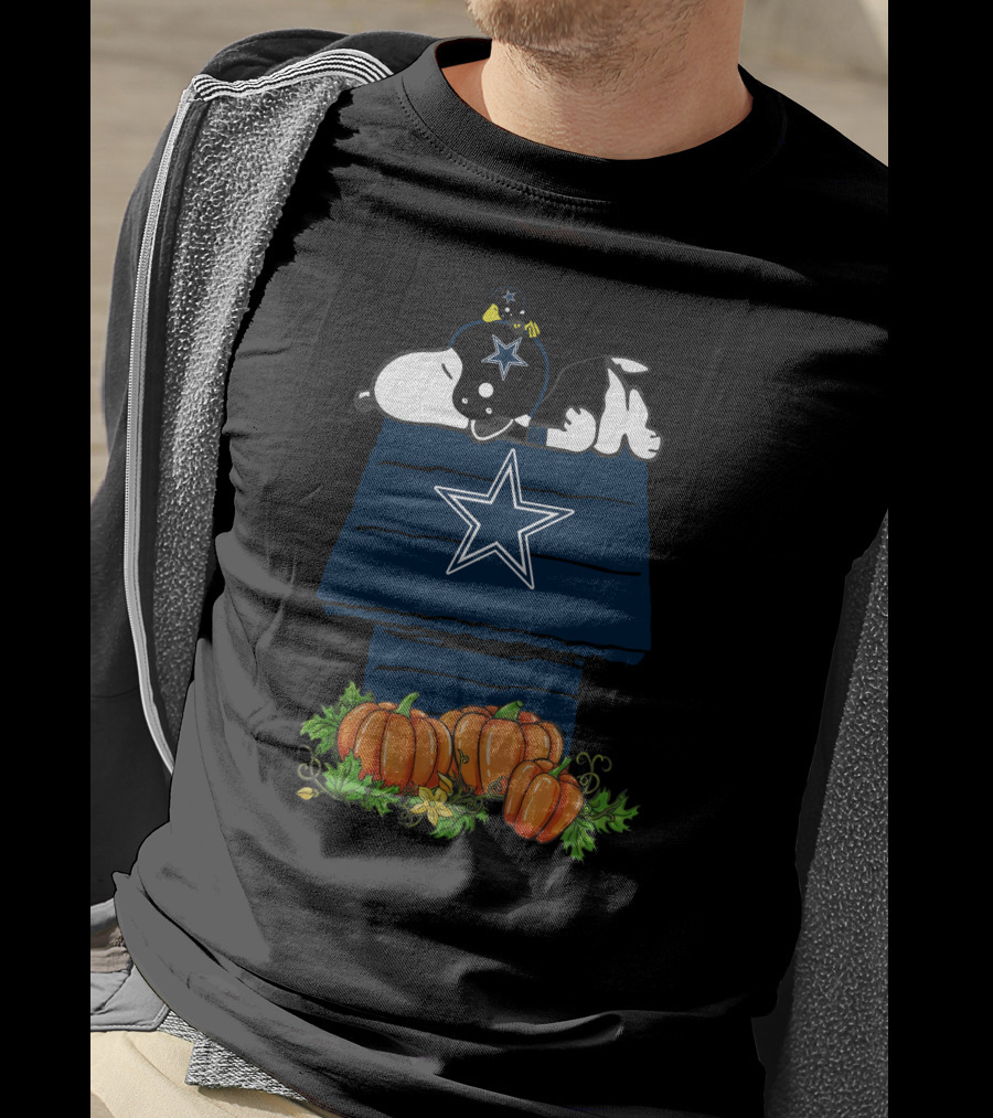 Dallas Cowboys Snoopy Pumpkin Fall Peanuts Football Halloween T-Shirt