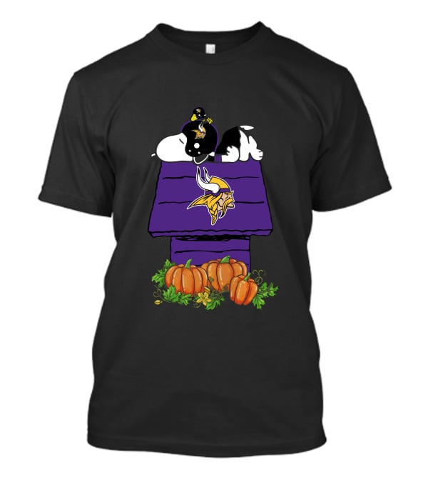 Minnesota Vikings Snoopy Doghouse Pumpkins T-Shirt