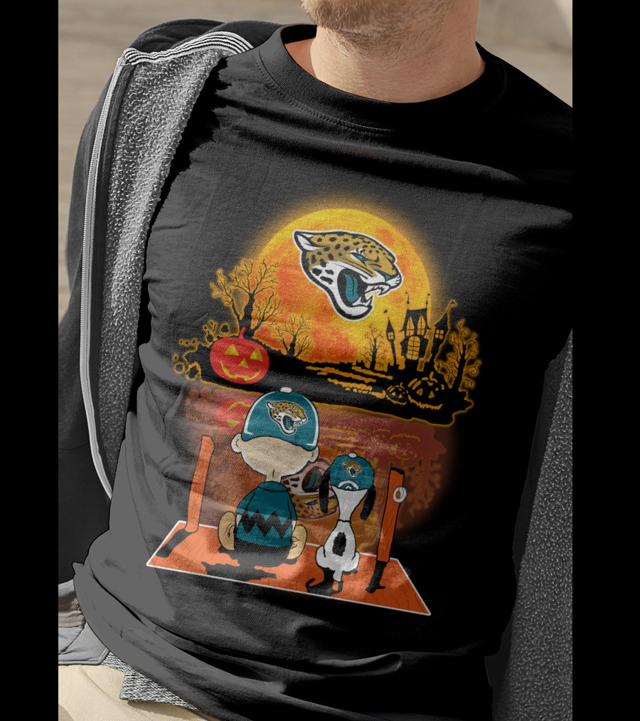 Jacksonville Jaguars Halloween Snoopy Charlie Brown Pumpkin Moon T-Shirt