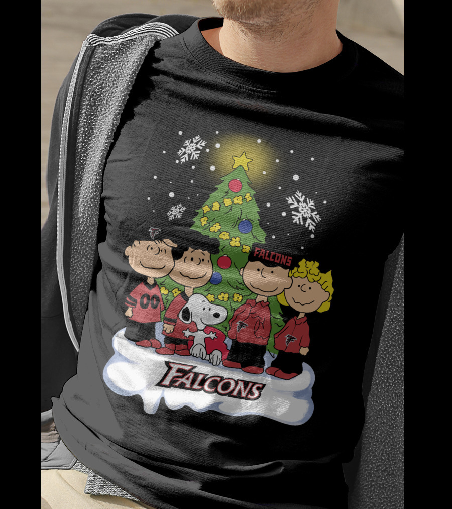 Snoopy Atlanta Falcons Christmas Peanuts Characters Snowflakes Tree T-Shirt