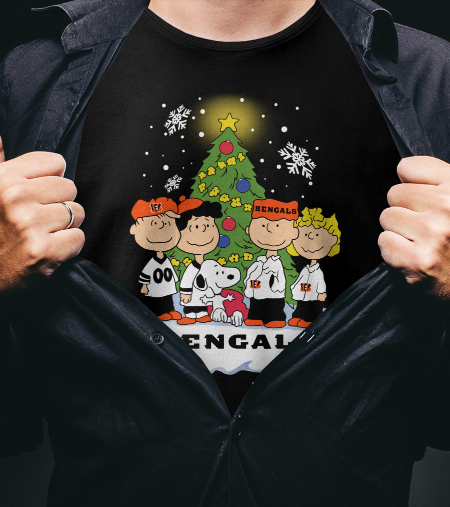 Snoopy Bengals Christmas Tree Peanuts Characters T-Shirt