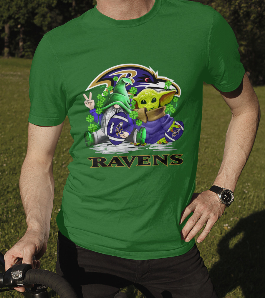 Baltimore Ravens St. Patrick's Day Football Gnome And Baby Alien With Shamrocks T-Shirt
